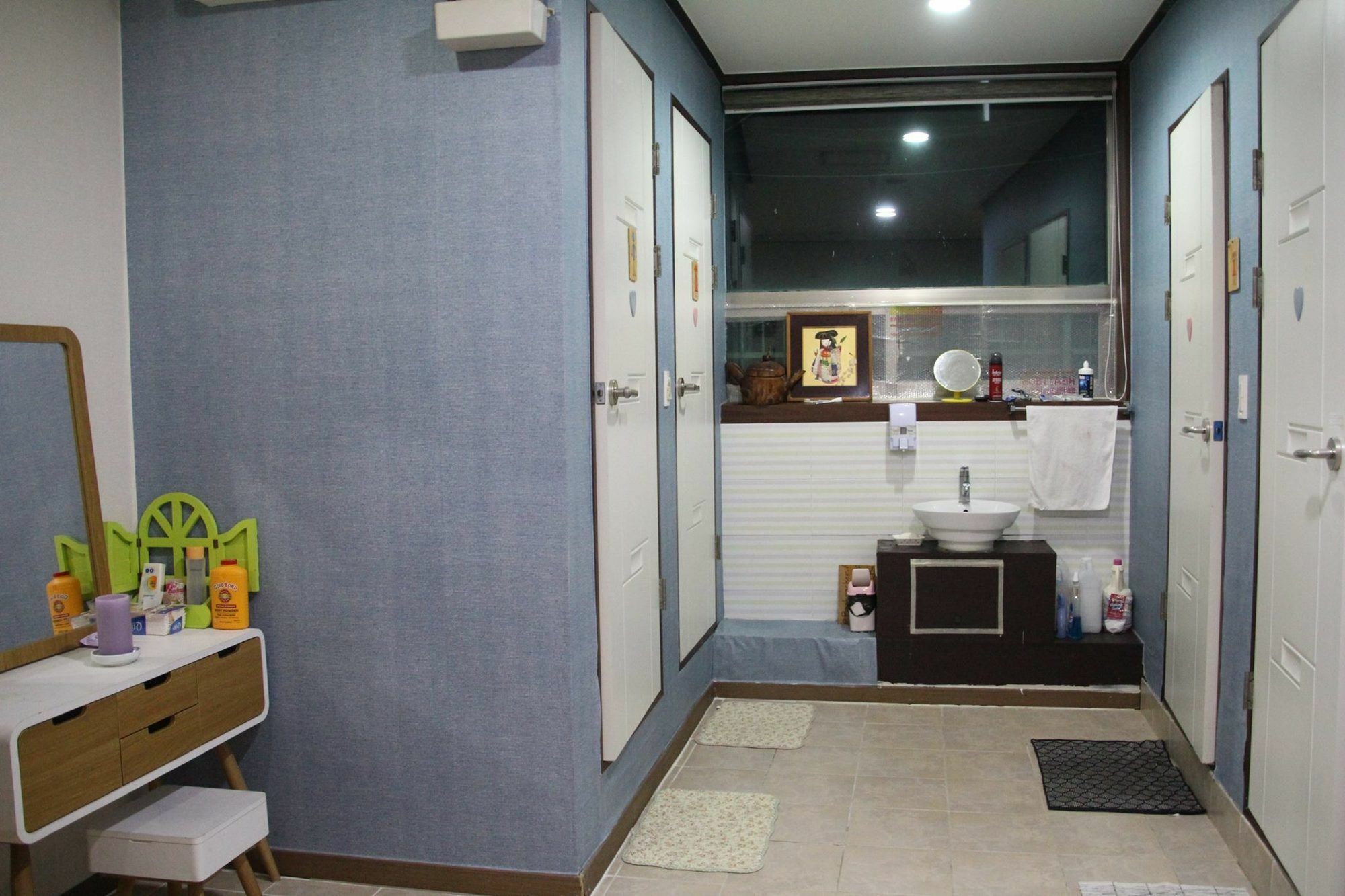 Hotel Backpackers' House Ciudad Metropolitana de Ciudad Metropolitana de Busan Exterior foto